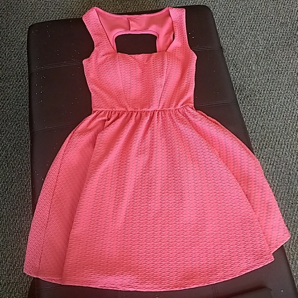 Sarah La coral dress